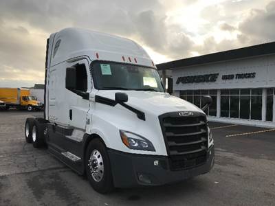 Freightliner Cascadia 126 Sleeper Semi Truck - 72" Integral Sleeper, 455HP, 12 Speed Automatic