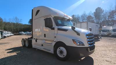 Freightliner Cascadia 126 Sleeper Semi Truck - 60" Integral Sleeper, 455HP, 12 Speed Automatic