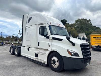Freightliner Cascadia 126 Sleeper Semi Truck - 72" Integral Sleeper, 455HP, 12 Speed Automatic