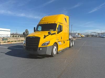 Freightliner Cascadia 126 Sleeper Semi Truck - 72" Integral Sleeper, 455HP, 12 Speed Automatic