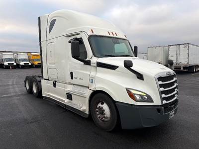 Freightliner Cascadia 126 Sleeper Semi Truck - 72" Integral Sleeper, 455HP, 12 Speed Automatic