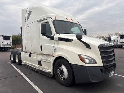 Freightliner Cascadia 126 Sleeper Semi Truck - 72" Integral Sleeper, 455HP, 12 Speed Automatic