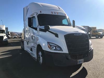 Freightliner Cascadia 126 Sleeper Semi Truck - 72" Integral Sleeper, 455HP, 12 Speed Automatic