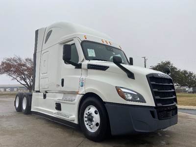 Freightliner Cascadia 126 Sleeper Semi Truck - 72" Integral Sleeper, 455HP, 12 Speed Automatic