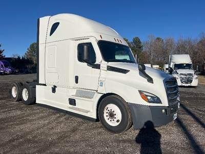Freightliner Cascadia 126 Sleeper Semi Truck - 72" Integral Sleeper, 455HP, 12 Speed Automatic
