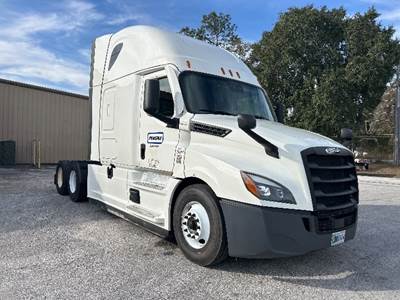 Freightliner Cascadia 126 Sleeper Semi Truck - 72" Integral Sleeper, 455HP, 12 Speed Automatic
