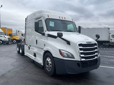 Freightliner Cascadia 126 Sleeper Semi Truck - 72" Integral Sleeper, 455HP, 12 Speed Automatic