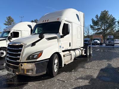 Freightliner Cascadia 126 Sleeper Semi Truck - 72" Integral Sleeper, 455HP, 12 Speed Automatic