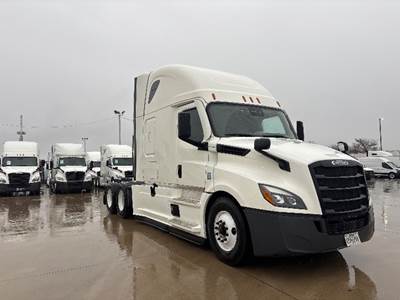 Freightliner Cascadia 126 Sleeper Semi Truck - 72" Integral Sleeper, 455HP, 12 Speed Automatic