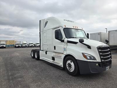 Freightliner Cascadia 126 Sleeper Semi Truck - 72" Integral Sleeper, 455HP, 12 Speed Automatic