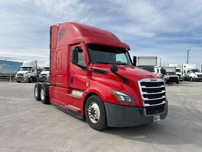 Freightliner Cascadia 126 Sleeper Semi Truck - 60" Integral Sleeper, 455HP, 12 Speed Automatic