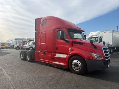 Freightliner Cascadia 126 Sleeper Semi Truck - 72" Integral Sleeper, 455HP, 12 Speed Automatic