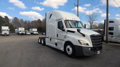Freightliner Cascadia 126 Sleeper Semi Truck - 72" Integral Sleeper, 455HP, 12 Speed Automatic