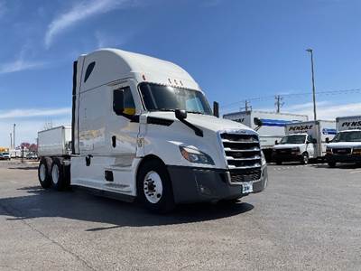Freightliner Cascadia 126 Sleeper Semi Truck - 72" Integral Sleeper, 455HP, 12 Speed Automatic