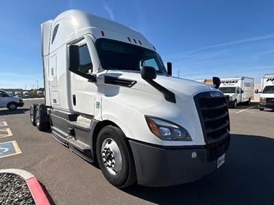 Freightliner Cascadia 126 Sleeper Semi Truck - 72" Integral Sleeper, 450HP, 12 Speed Automatic