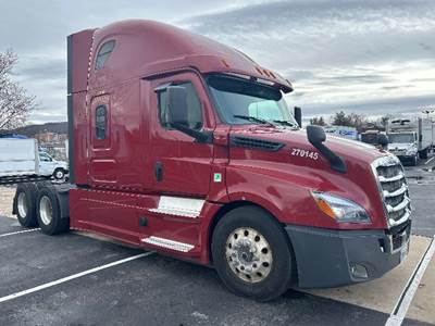 Freightliner Cascadia 126 Sleeper Semi Truck - 72" Integral Sleeper, 455HP, 12 Speed Automatic