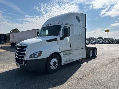 Freightliner Cascadia 126 Sleeper Semi Truck - 60" Integral Sleeper, 455HP, 12 Speed Automatic