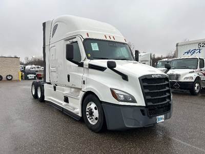 Freightliner Cascadia 126 Sleeper Semi Truck - 72" Integral Sleeper, 455HP, 12 Speed Automatic