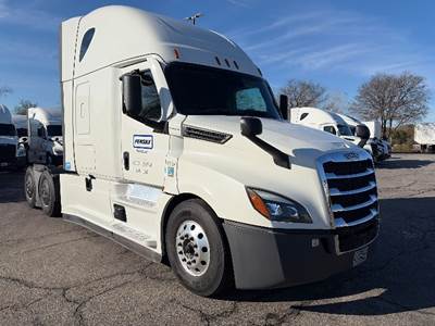 Freightliner Cascadia 126 Sleeper Semi Truck - 72" Integral Sleeper, 455HP, 12 Speed Automatic