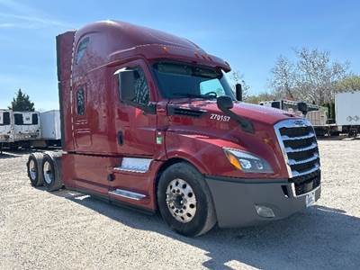 Freightliner Cascadia 126 Sleeper Semi Truck - 72" Integral Sleeper, 455HP, 12 Speed Automatic