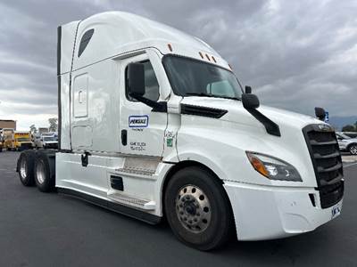 Freightliner Cascadia 126 Sleeper Semi Truck - 72" Integral Sleeper, 455HP, 12 Speed Automatic