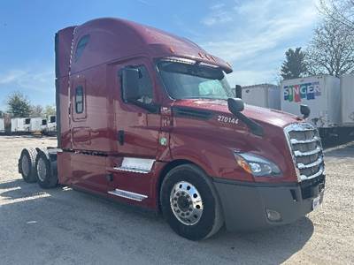 Freightliner Cascadia 126 Sleeper Semi Truck - 72" Integral Sleeper, 455HP, 12 Speed Automatic