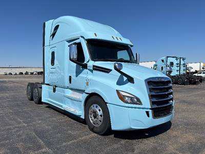 Freightliner Cascadia 126 Sleeper Semi Truck - 72" Integral Sleeper, 400HP, 12 Speed Automatic