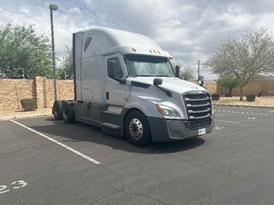 Freightliner Cascadia 126 Sleeper Semi Truck - 72" Integral Sleeper, 455HP, 12 Speed Automatic
