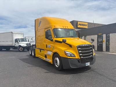 Freightliner Cascadia 126 Sleeper Semi Truck - 72" Integral Sleeper, 455HP, 12 Speed Automatic
