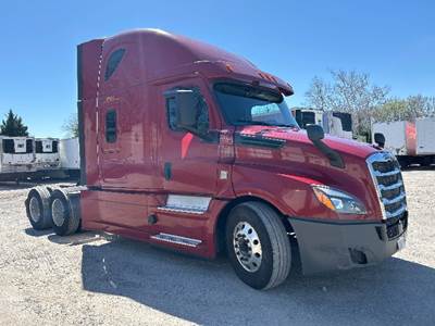 Freightliner Cascadia 126 Sleeper Semi Truck - 72" Integral Sleeper, 455HP, 12 Speed Automatic