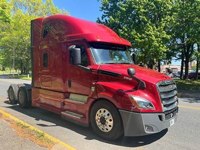 Freightliner Cascadia 126 Sleeper Semi Truck - 72" Integral Sleeper, 455HP, 12 Speed Automatic
