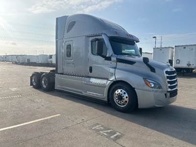Freightliner Cascadia 126 Sleeper Semi Truck - 72" Integral Sleeper, 455HP, 10 Speed Manual