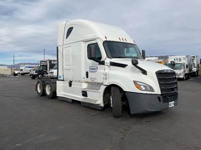 Freightliner Cascadia 126 Sleeper Semi Truck - 72" Integral Sleeper, 455HP, 12 Speed Automatic