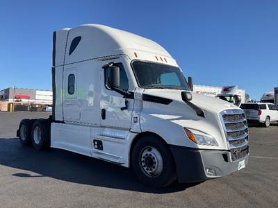 Freightliner Cascadia 126 Sleeper Semi Truck - 72" Integral Sleeper, 505HP, 12 Speed Automatic