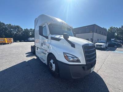 Freightliner Cascadia 126 Sleeper Semi Truck - 72" Integral Sleeper, 455HP, 12 Speed Automatic