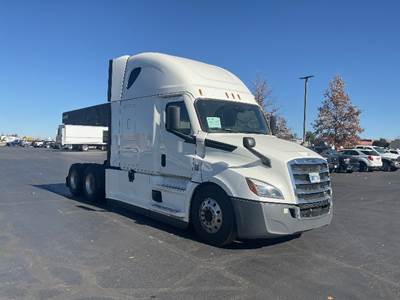 Freightliner Cascadia 126 Sleeper Semi Truck - 72" Integral Sleeper, 455HP, 12 Speed Automatic
