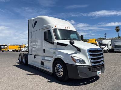 Freightliner Cascadia 126 Sleeper Semi Truck - 72" Integral Sleeper, 455HP, 12 Speed Automatic