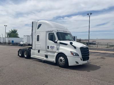 Freightliner Cascadia 126 Sleeper Semi Truck - 72" Integral Sleeper, 455HP, 12 Speed Automatic