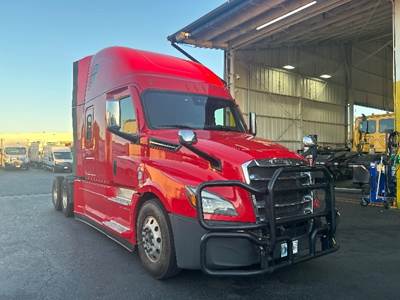 Freightliner Cascadia 126 Sleeper Semi Truck - 72" Integral Sleeper, 455HP, 12 Speed Automatic