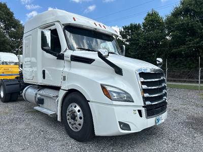 Freightliner Cascadia 126 Sleeper Semi Truck - 60" Integral Sleeper, 455HP, 12 Speed Automatic