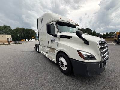 Freightliner Cascadia 126 Sleeper Semi Truck - 72" Integral Sleeper, 455HP, 12 Speed Automatic