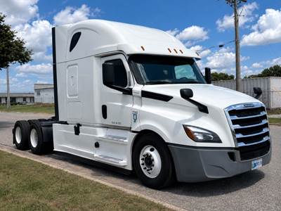 Freightliner Cascadia 126 Sleeper Semi Truck - 72" Integral Sleeper, 455HP, 12 Speed Automatic