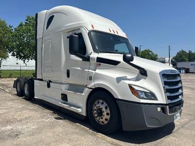 Freightliner Cascadia 126 Sleeper Semi Truck - 72" Integral Sleeper, 455HP, 12 Speed Automatic