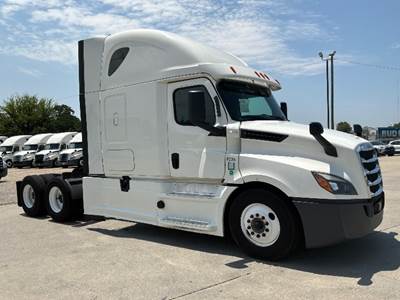 Freightliner Cascadia 126 Sleeper Semi Truck - 72" Integral Sleeper, 455HP, 12 Speed Automatic