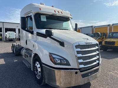 Freightliner Cascadia 126 Sleeper Semi Truck - 48" Integral Sleeper, 450HP, 6 Speed Automatic