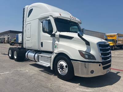 Freightliner Cascadia 126 Sleeper Semi Truck - 72" Integral Sleeper, 455HP, 12 Speed Automatic