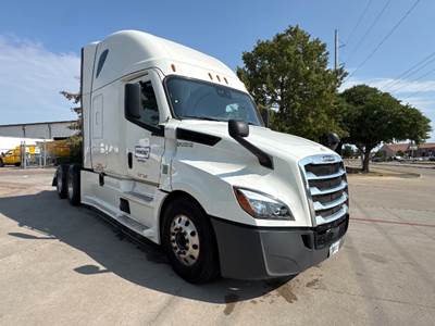 Freightliner Cascadia 126 Sleeper Semi Truck - 72" Integral Sleeper, 455HP, 12 Speed Automatic
