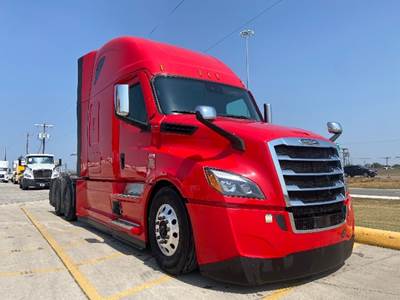 Freightliner Cascadia 126 Sleeper Semi Truck - 72" Integral Sleeper, 455HP, 12 Speed Automatic
