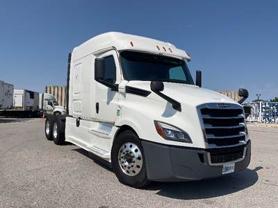 Freightliner Cascadia 126 Sleeper Semi Truck - 72" Integral Sleeper, 455HP, 12 Speed Automatic