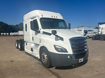 Freightliner Cascadia 126 Sleeper Semi Truck - 60" Integral Sleeper, 455HP, 12 Speed Automatic